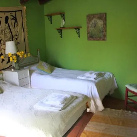 Гостевой дом Del Castano Кастанио-де-Робледо